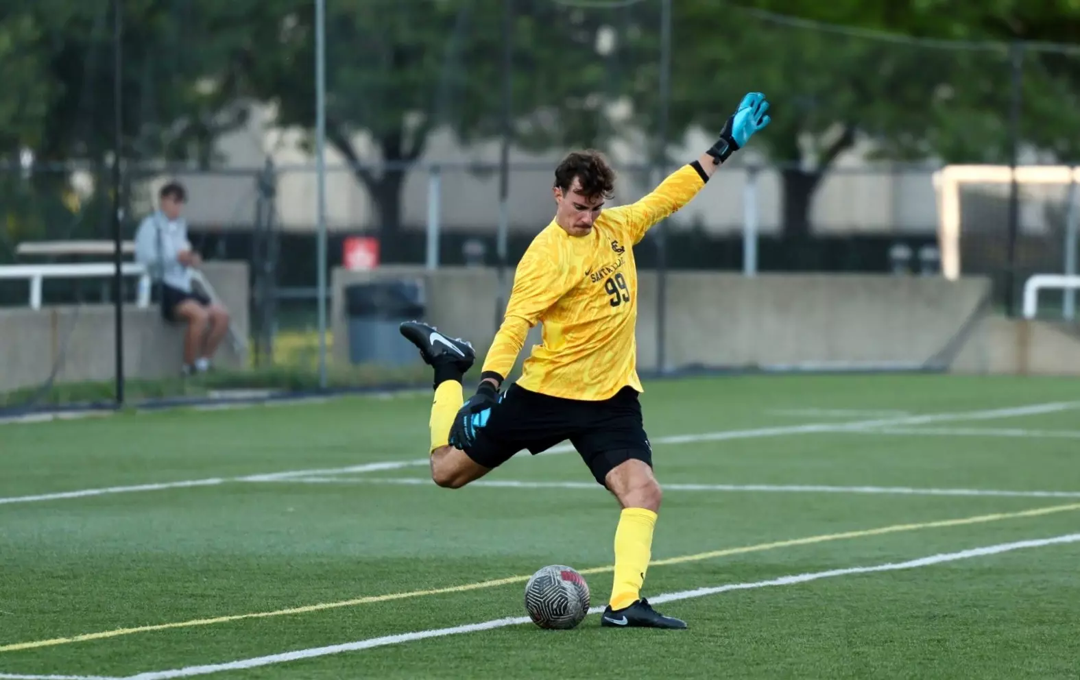 Jackson Ozburn making a save